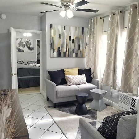 Glam Apartment 5 Miles From Hard Rock Stadium Miramar Exterior photo