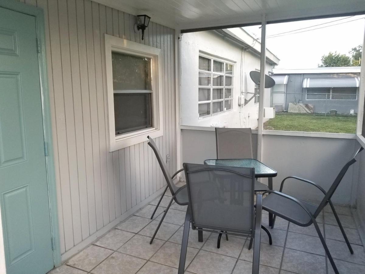 Glam Apartment 5 Miles From Hard Rock Stadium Miramar Exterior photo